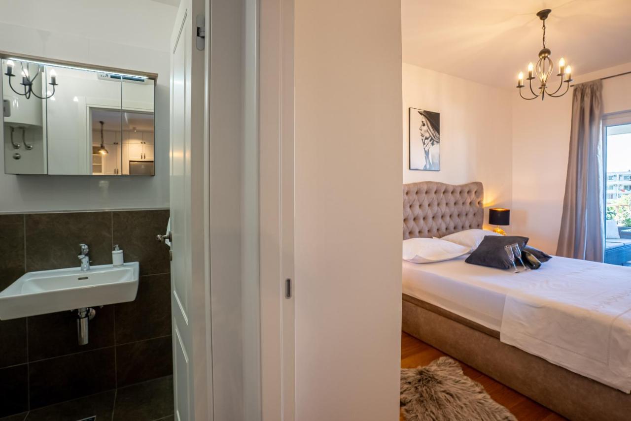 Morska Vila 6 Luxury Apartment Znjan Split Zewnętrze zdjęcie