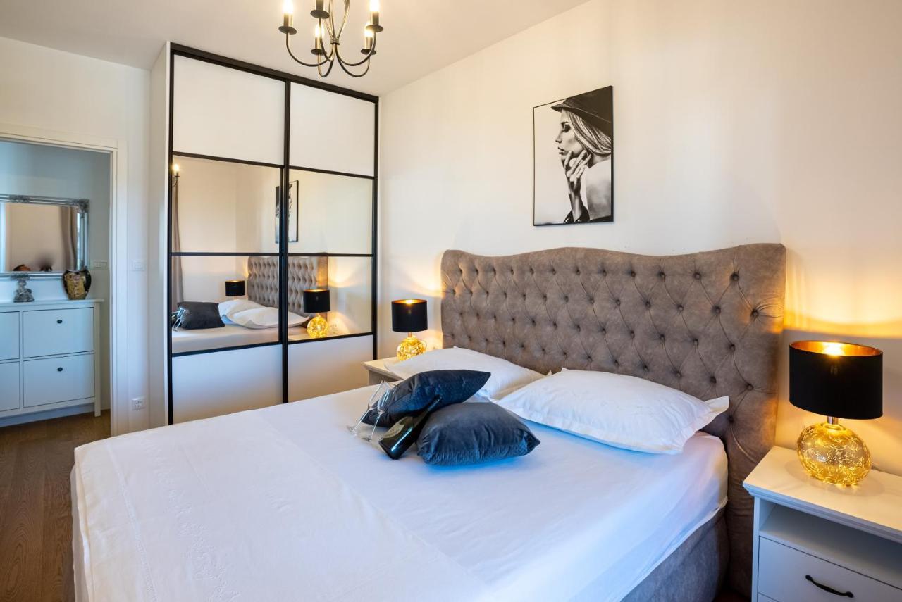 Morska Vila 6 Luxury Apartment Znjan Split Zewnętrze zdjęcie